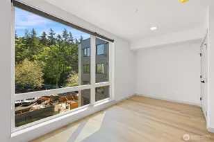 820 N State St, Bellingham, WA 98225 - Photo 7