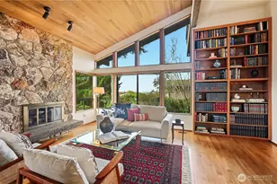 12656 Blakely Pl NW, Seattle, WA 98177 - Photo 3