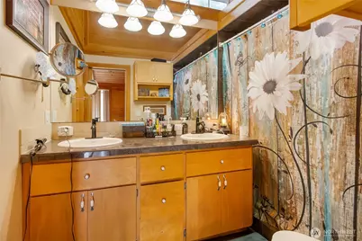 19127 Patterson Road E, Orting, WA 98360 - Photo 17