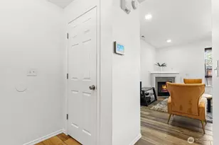 11415 6th Ave E, Tacoma, WA 98445 - Photo 3