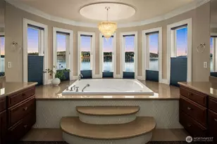 17765 Beach Dr NE, Lake Forest Park, WA 98155 - Photo 29