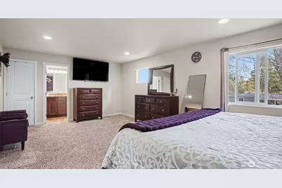 12515 Prairie Ridge Drive E, Bonney Lake, WA 98391 - Photo 11