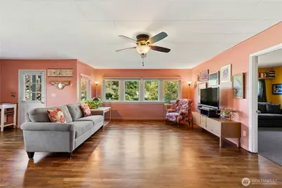 2125 Gunn Road, Mount Vernon, WA 98273 - Photo 7