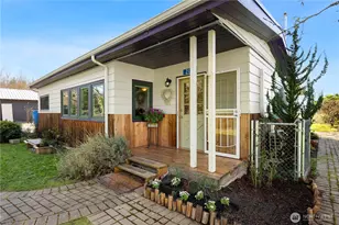 2125 Gunn Rd, Mount Vernon, WA 98273 - Photo 3