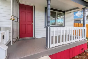 1216 S 37th St, Tacoma, WA 98418 - Photo 9