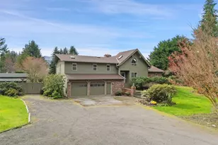 520 Grandview Dr, Sequim, WA 98382 - Photo 3