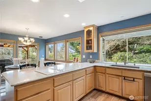 520 Grandview Dr, Sequim, WA 98382 - Photo 13