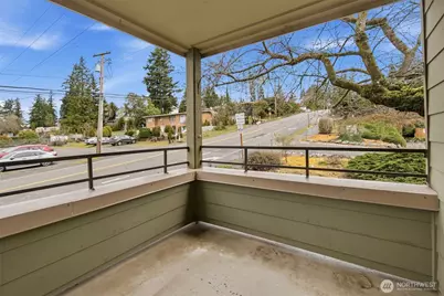 3233 NE 12th Street #201, Renton, WA 98056 - Photo 15