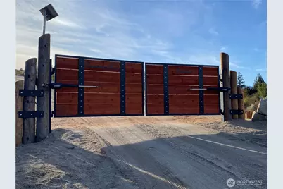 1 Riverbend Overlook, Methow, WA 98834 - Photo 3