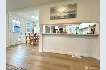 7353 29th Avenue SW, Seattle, WA 98126 - Photo 9