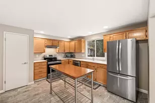 20132 SE 258th Pl, Covington, WA 98042 - Photo 9