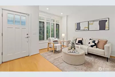 10595 NE 12th Place #102, Bellevue, WA 98004 - Photo 3