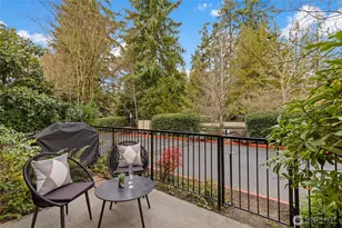 10595 NE 12th Pl, Bellevue, WA 98004 - Photo 29