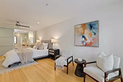 10595 NE 12th Place #102, Bellevue, WA 98004 - Photo 21