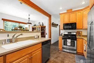 9474 Freedom Pl, Blaine, WA 98230 - Photo 11