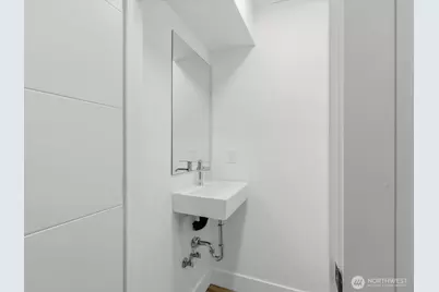 909 Hiawatha Place S #C, Seattle, WA 98144 - Photo 11