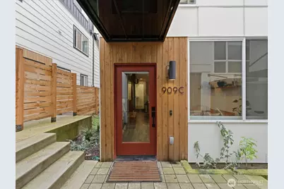 909 Hiawatha Place S #C, Seattle, WA 98144 - Photo 3