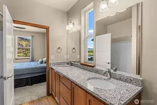 436 Hammond Ln, Rock Island, WA 98850 - Photo 17