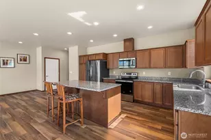 436 Hammond Ln, Rock Island, WA 98850 - Photo 11