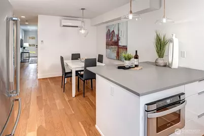 4274 NE 50th Street, Seattle, WA 98105 - Photo 9