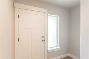 138 Salmon Dr, Wenatchee, WA 98801 - Photo 3