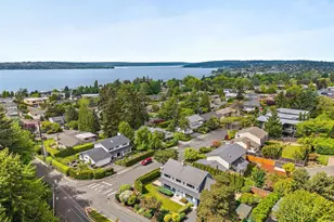 10602 NE 60th St, Kirkland, WA 98033 - Photo 33