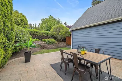 10602 NE 60th Street, Kirkland, WA 98033 - Photo 31