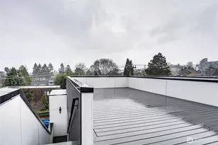 2014 E Pine St, Seattle, WA 98122 - Photo 29