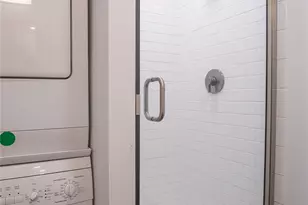 4727 36th Ave SW, Seattle, WA 98126 - Photo 5