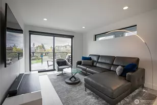 4727 36th Ave SW, Seattle, WA 98126 - Photo 7