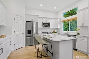 8833 NE 178th St, Bothell, WA 98011 - Photo 13