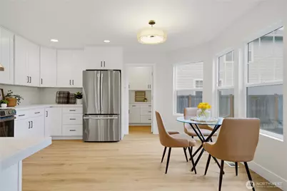 24327 SE 3rd Place, Sammamish, WA 98074 - Photo 15