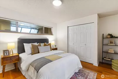 732 11th Avenue E #404, Seattle, WA 98102 - Photo 17