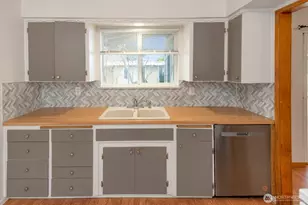 2230 Mountain View Ave W, Tacoma, WA 98466 - Photo 9