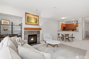 2000 Alaskan Wy, Seattle, WA 98121 - Photo 11