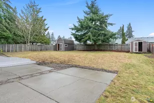 1117 124th St Ct E, Tacoma, WA 98445 - Photo 33