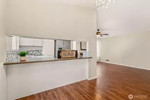 2611 NE 23rd Pl, Renton, WA 98056 - Photo 11