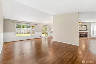 2611 NE 23rd Pl, Renton, WA 98056 - Photo 5