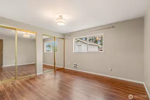 2611 NE 23rd Pl, Renton, WA 98056 - Photo 15