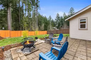 11217 Country Club Pl, Anderson Island, WA 98303 - Photo 21