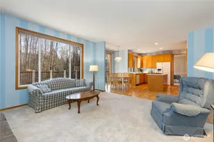 27630 NE Quail Creek Dr, Redmond, WA 98053 - Photo 9