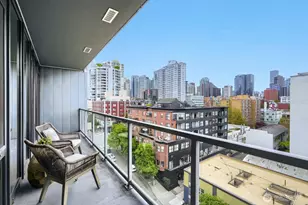 76 Cedar St, Seattle, WA 98121 - Photo 23