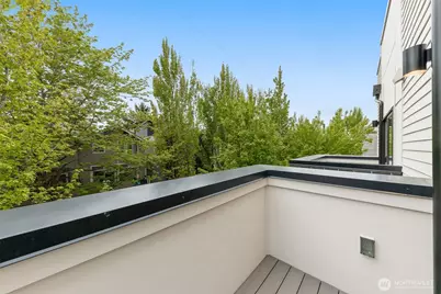 1104 B 34th Avenue, Seattle, WA 98122 - Photo 23