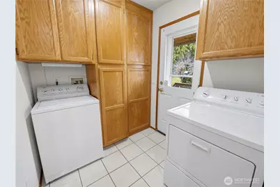 12728 Pioneer Way E, Buckley, WA 98321 - Photo 13