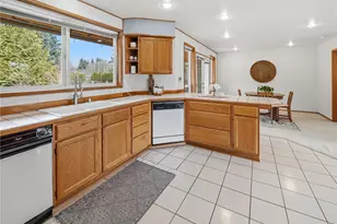 12728 Pioneer Way E, Buckley, WA 98321 - Photo 11