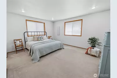 12728 Pioneer Way E, Buckley, WA 98321 - Photo 15