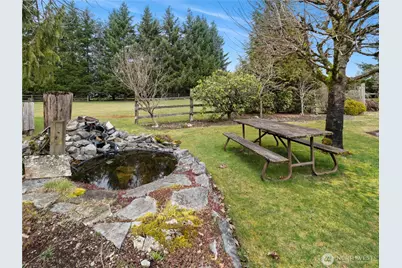 12728 Pioneer Way E, Buckley, WA 98321 - Photo 33