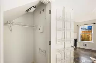 112 22nd Ave, Seattle, WA 98122 - Photo 25