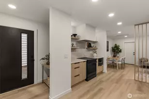 14035 Densmore Ave N, Seattle, WA 98133 - Photo 11