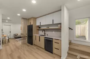 14035 Densmore Ave N, Seattle, WA 98133 - Photo 13